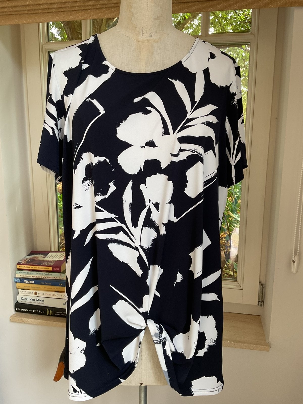 Blouse Joseph Ribkoff taille 46, Vêtements | Femmes, Enlèvement ou Envoi, Comme neuf, Taille 46/48 (XL) ou plus grande, Blanc