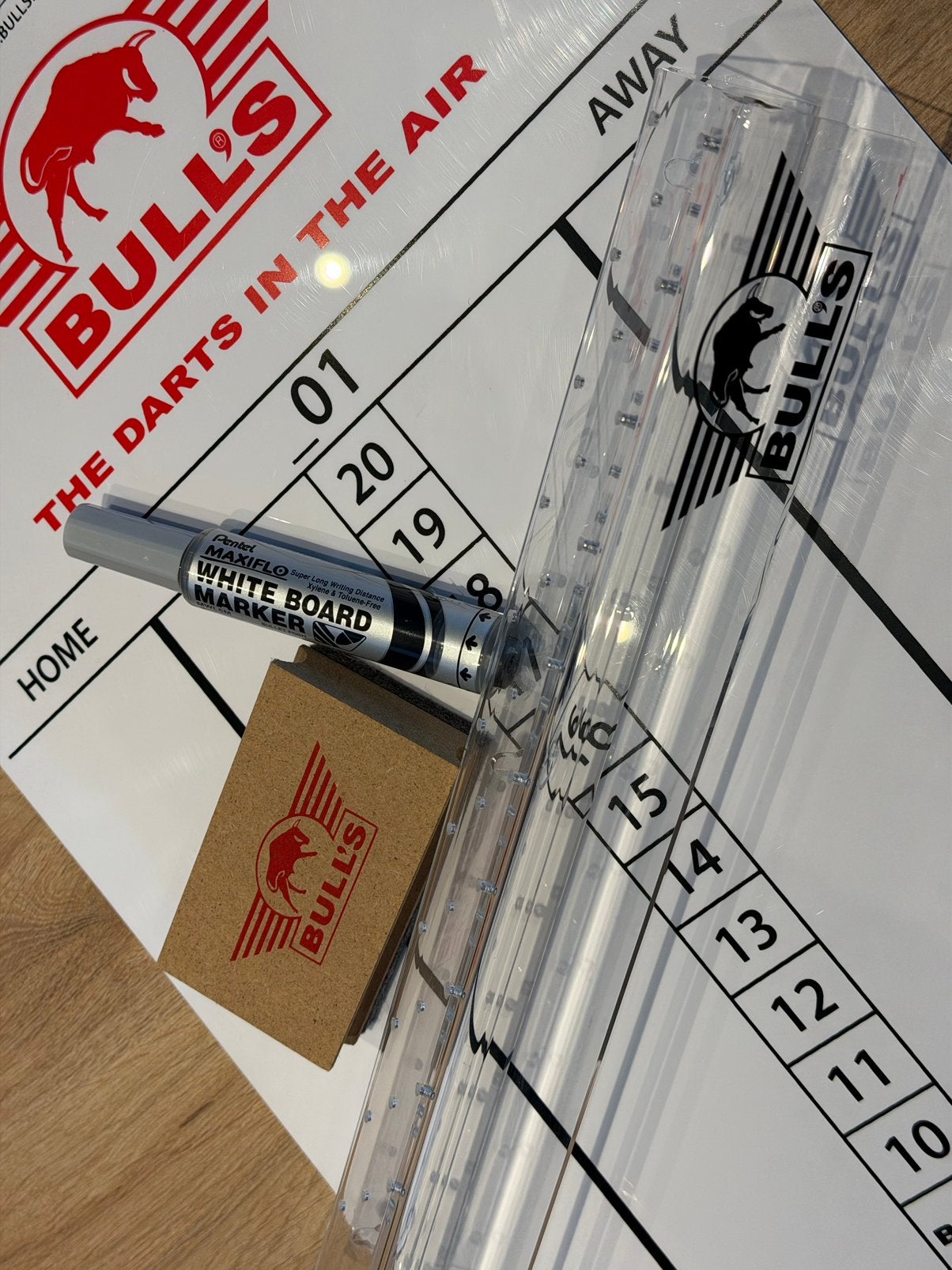 Bull’s scorebord en pijlen standaard, Sports & Fitness, Enlèvement, Autres types