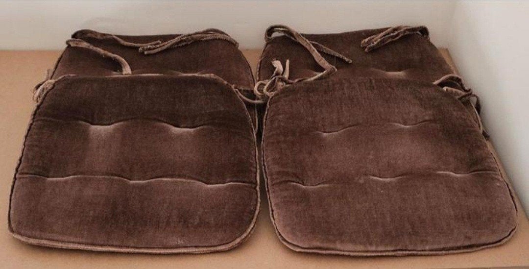 4 COUSSINS DE CHAISES, Neuf