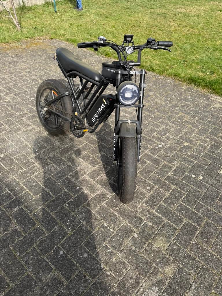 Tekoop fatbike, Fietsen en Brommers, Elektrische fietsen, Ophalen, Zo goed als nieuw