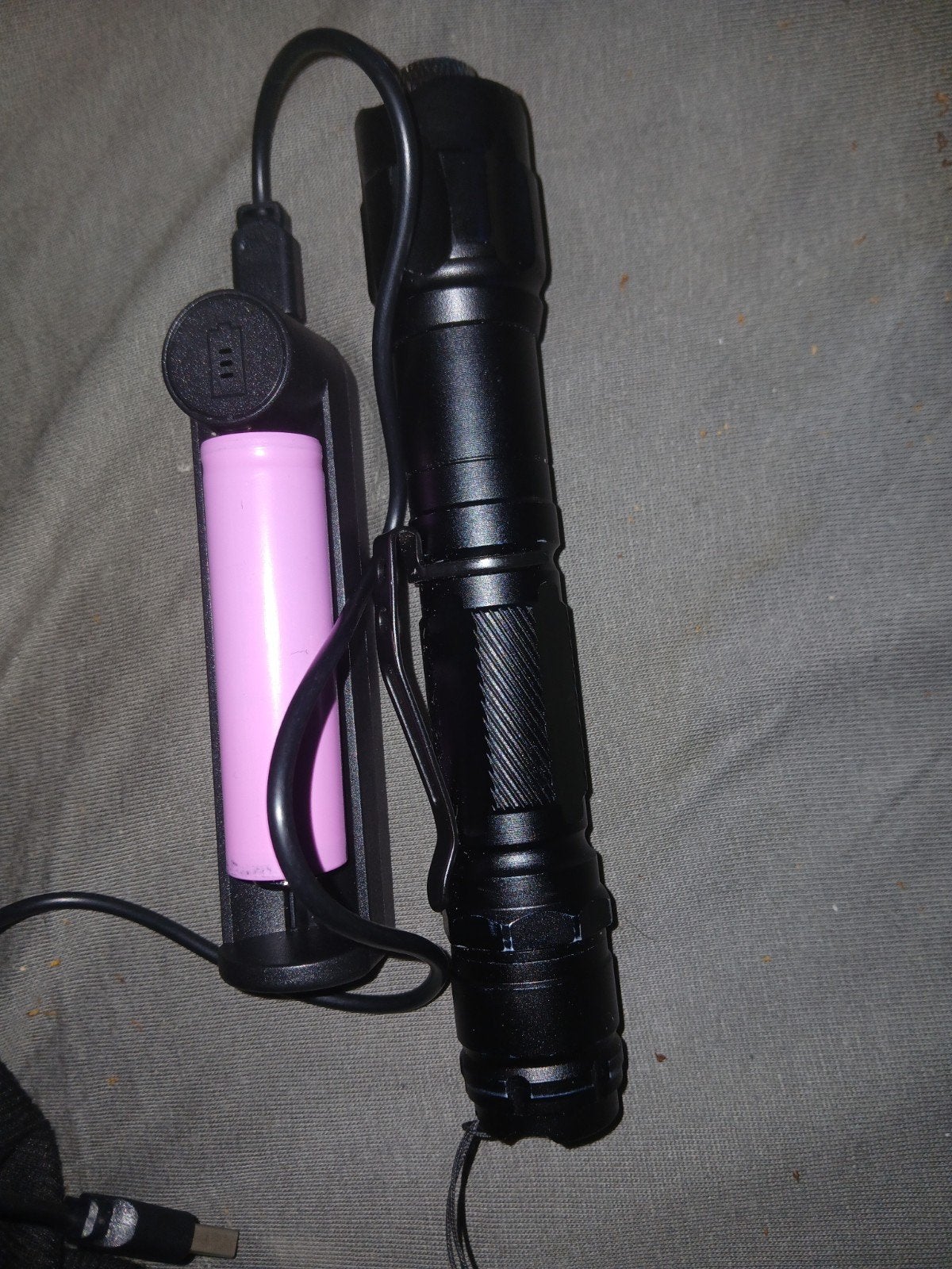 Violet Lazer, Enlèvement ou Envoi, Neuf, Batterie