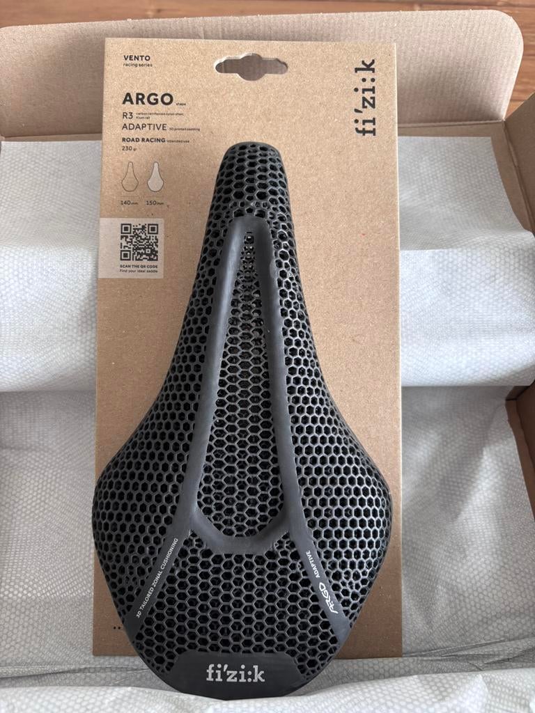 FIZIK Vento Argo R3 adaptief zwart 150 mm zadel, Fietsen en Brommers, Ophalen of Verzenden, Zo goed als nieuw