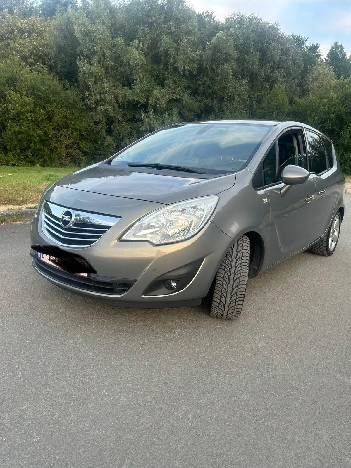 Opel  meriva 2012 essence 1.4 132xxx km
2012
1.4 essence tur, Auto's, Euro 5, Elektrische ramen, 5 deurs, Particulier