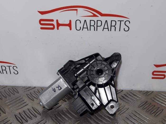 Moteur de vitre portière d'un Mercedes B-Klasse, 3 mois de garantie, Utilisé, -, -