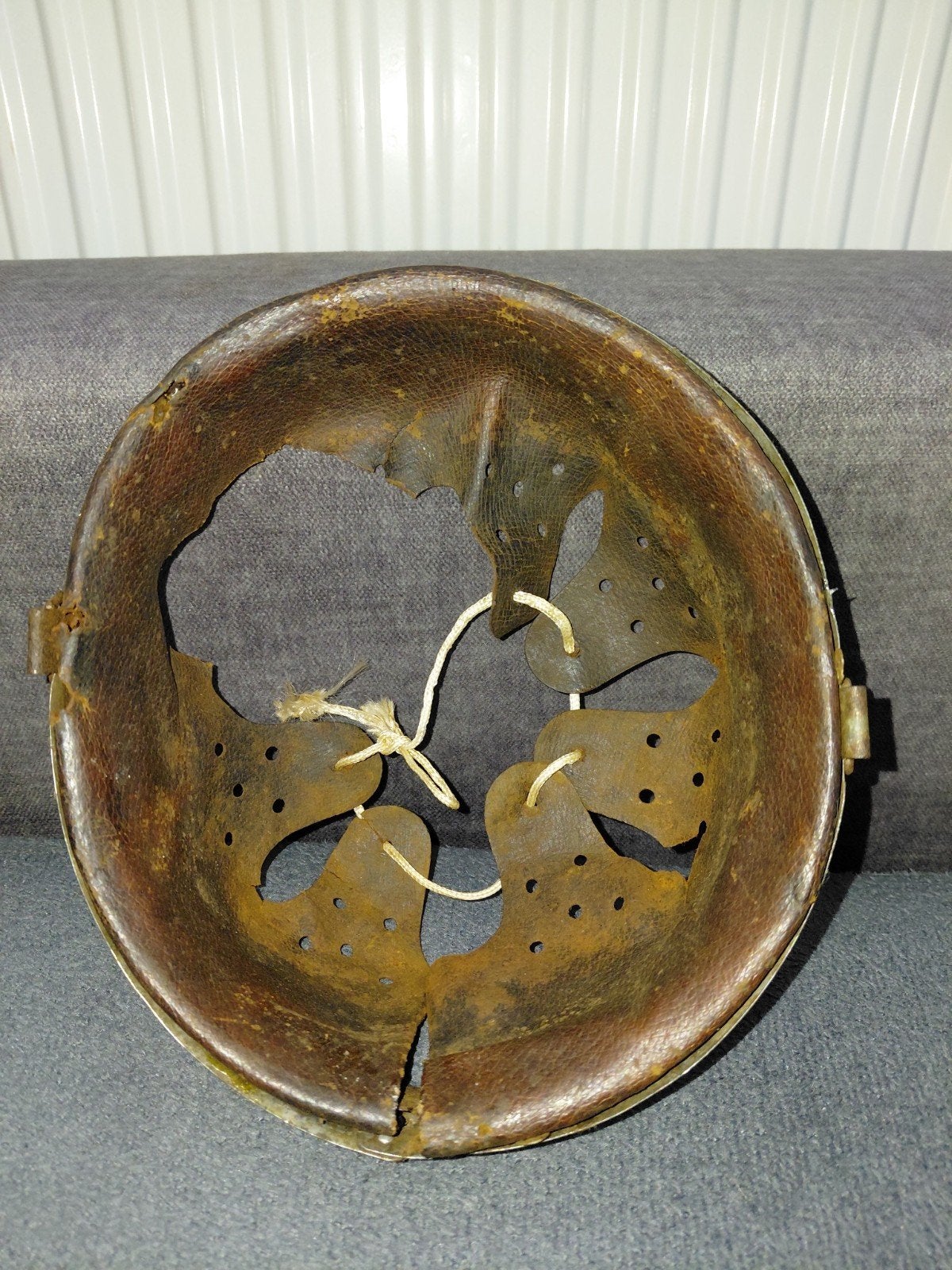 Duitse helm binnenwerk WO2., Ophalen of Verzenden
