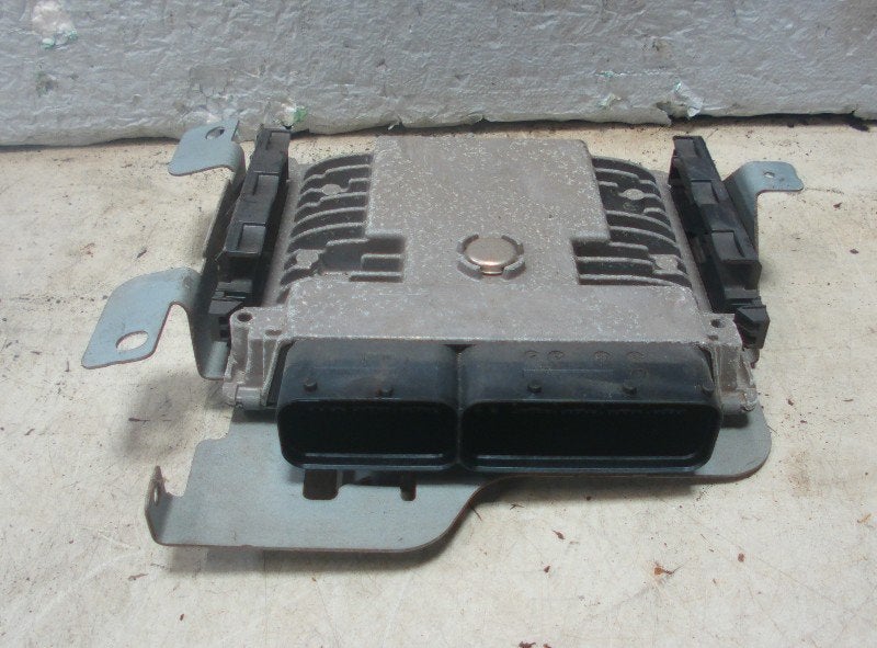 COMPUTER MOTOR Caddy III (2KA,2KH,2CA,2CH) (03f-906-070-gl), Gebruikt, Volkswagen, Continental AG, Continental-Plaza 1
30175  Hannover, DE