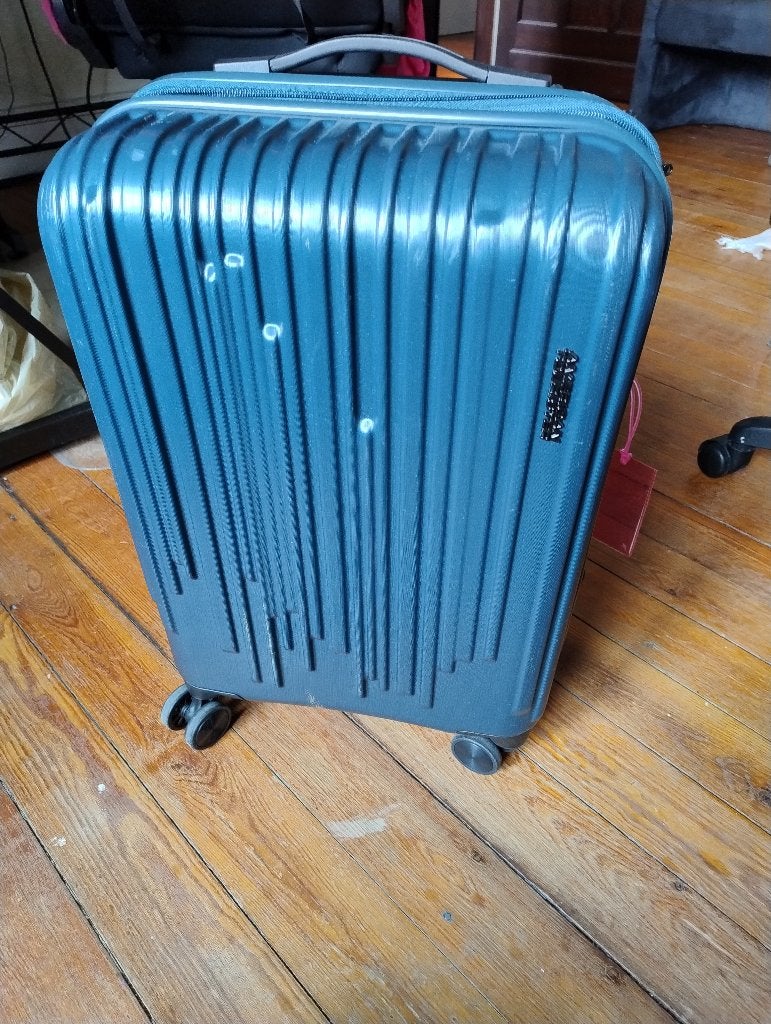 Valise Cabine American Tourister, Roulettes, Plastique dur, Moins de 35 cm, Comme neuf