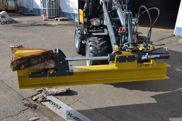 Fendeuse à bûches de 15 ou 25 tonnes, Enlèvement, Neuf