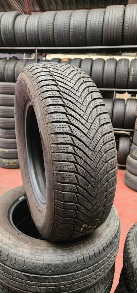 215/70R16 TOP QUALITÉ avec montage et équilibrage inclus, Enlèvement, Utilisé