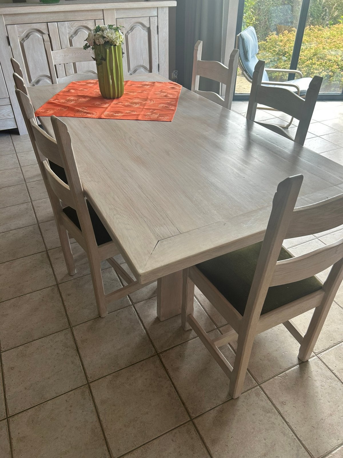 Tafels mer stoelen, zetel, kleerkast, Ophalen