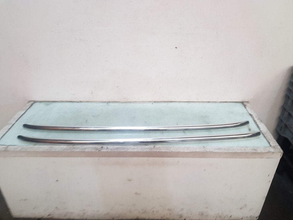 BARRES DE TOIT A4 Avant (B8) (|8K9860021A2ZZ|8K9860021A|), Utilisé, Audi