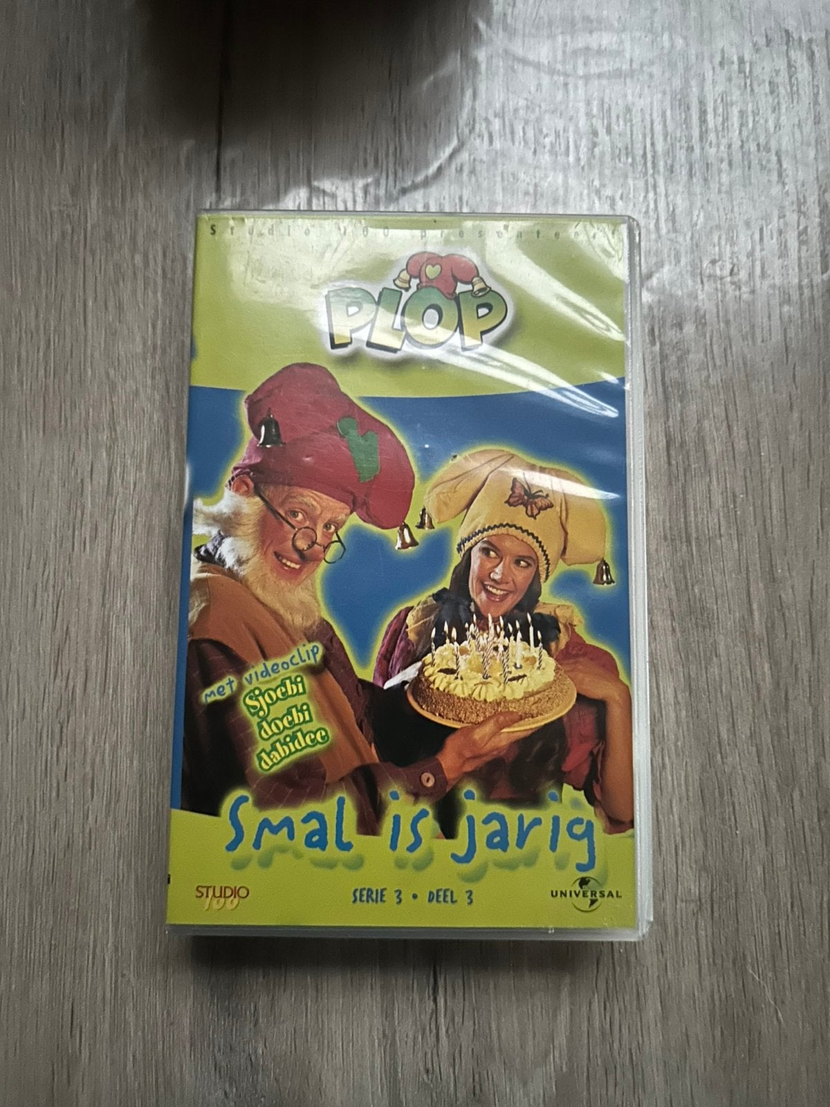 plop vhs Smal Is Jarig, Cd's en Dvd's, VHS | Kinderen en Jeugd, Ophalen, Zo goed als nieuw, VHS