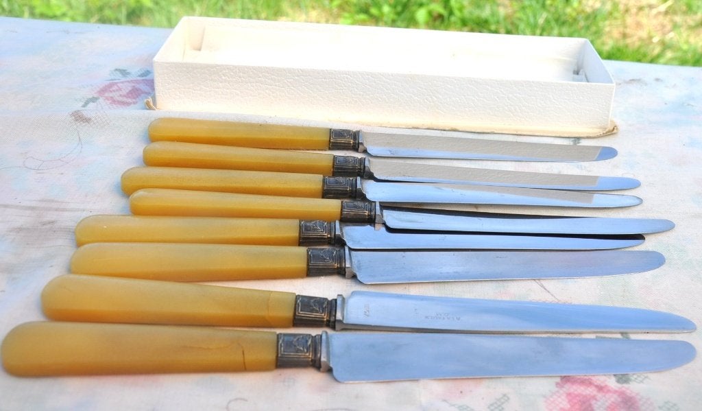 8 couteaux vintage, Enlèvement ou Envoi