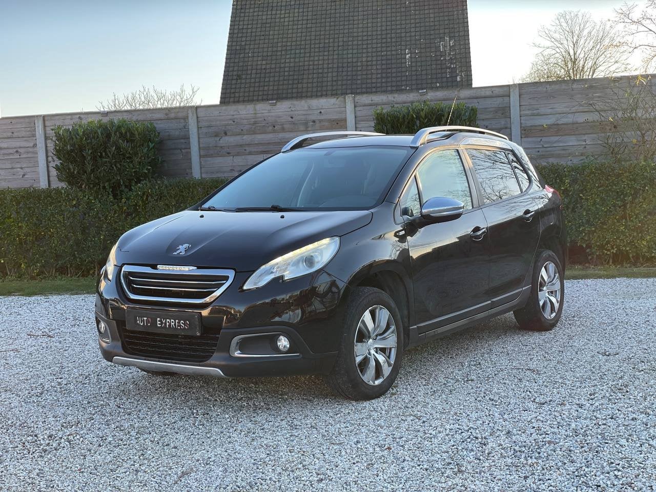 Peugeot 2008/Benzine/Clima/Navi/Garantie/*, Auto's, Peugeot, Voorwielaandrijving, Euro 5, Gebruikt, 1199 cc