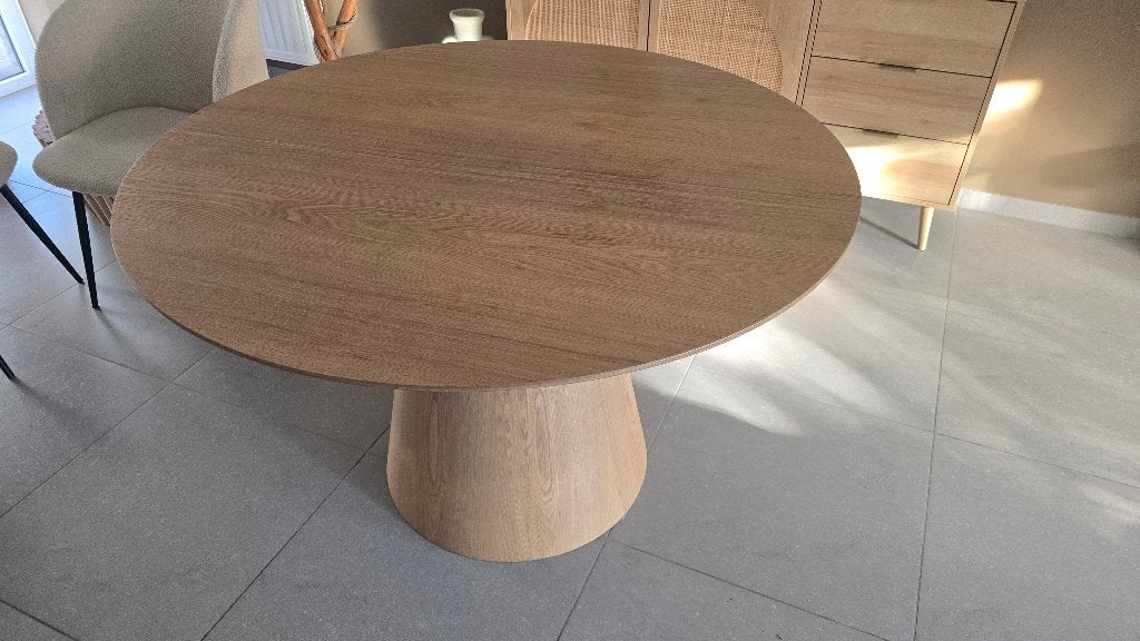 Ronde tafel, Huis en Inrichting, Tafels | Eettafels, Ophalen, 100 tot 150 cm, Zo goed als nieuw, Vier personen