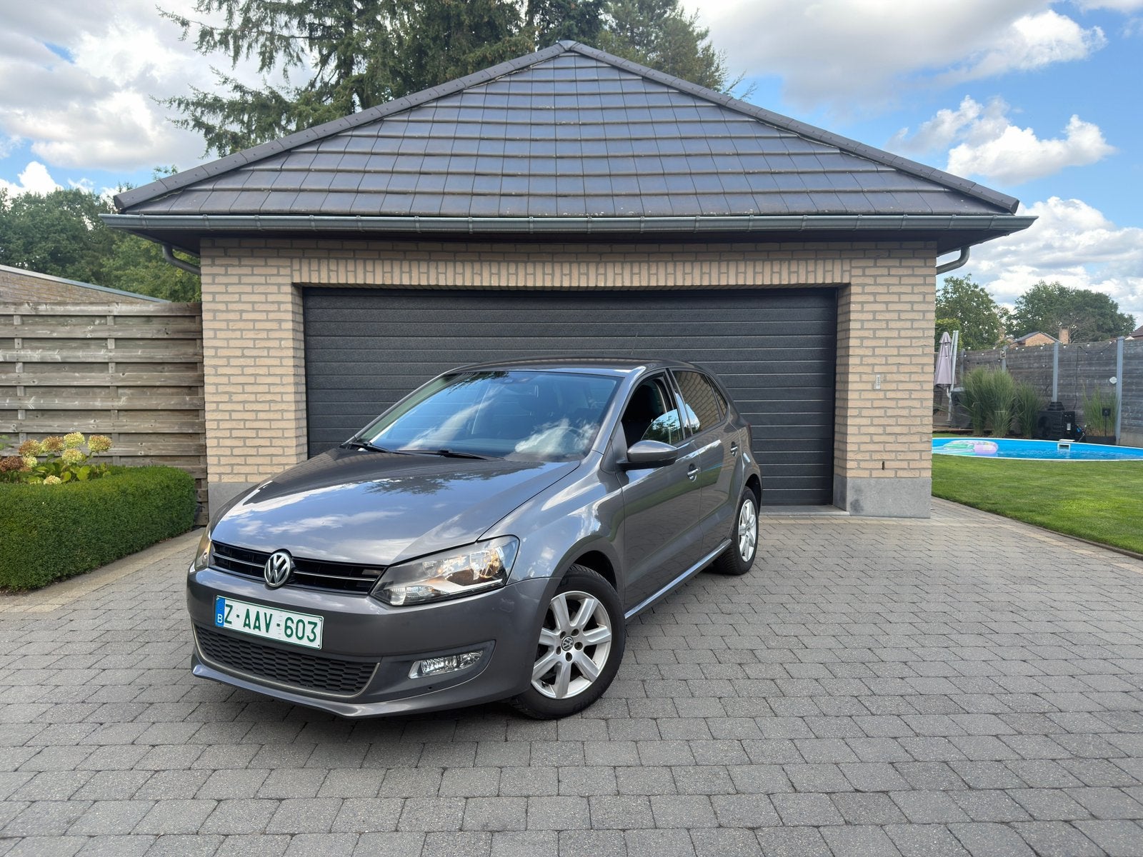VOLKSWAGEN POLO 1.2 2012 125.000KM AIRCO CRUISE CONTROL, Auto's, Voorwielaandrijving, Euro 5, Stof, Zwart