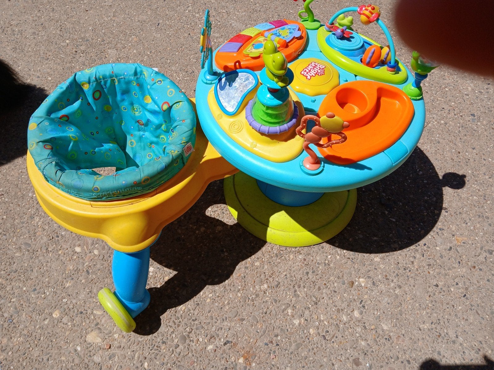 Activiteiten tafel + zitje, Kinderen en Baby's, Ophalen