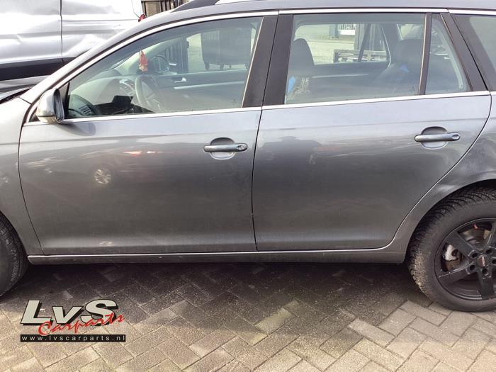 Portier 4Deurs links-achter van een Volkswagen Golf (LD7X), Gebruikt, -, -, Ophalen of Verzenden