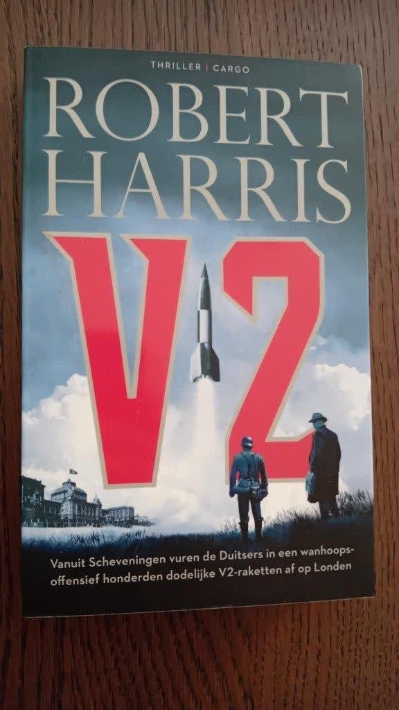Robert Harris: V2, Ophalen of Verzenden, Zo goed als nieuw, Robert Harris