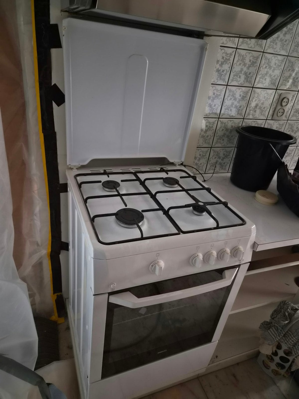 Gasfornuis, zeer verzorgde staat, Elektronische apparatuur, Ophalen, Gebruikt, 4 kookzones, Gas