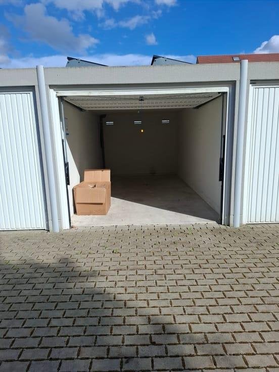 Garagebox te huur Appels ( dendermonde ), Immo, Provincie Oost-Vlaanderen