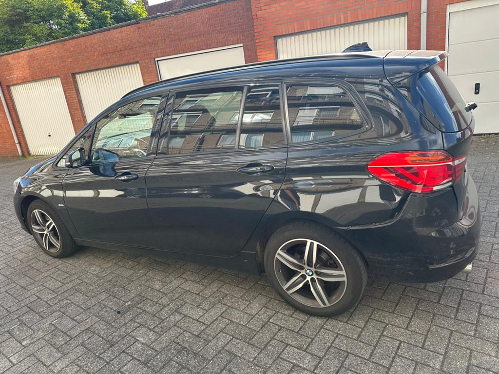 Voiture endommagée Bmw 218d, Autos, BMW, Cuir, Achat, Euro 6, Noir