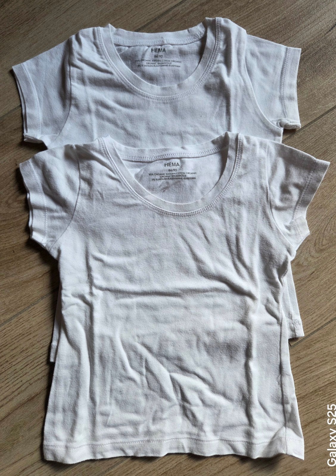 Lot de 2 chemisettes 18 mois, Kinderen en Baby's, Jongetje of Meisje, Ophalen of Verzenden, Shirtje of Longsleeve, Hema et H&M
