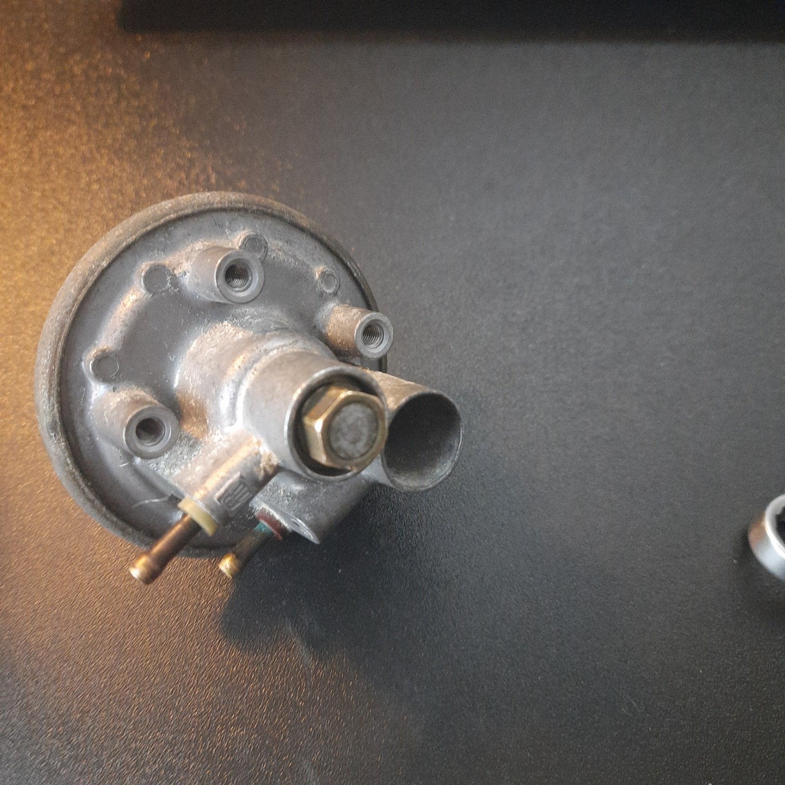 GEZOCHT 3-puntsvacuumdoos voor een Pierburg 2E carburateur, Enlèvement ou Envoi, Utilisé, Volkswagen