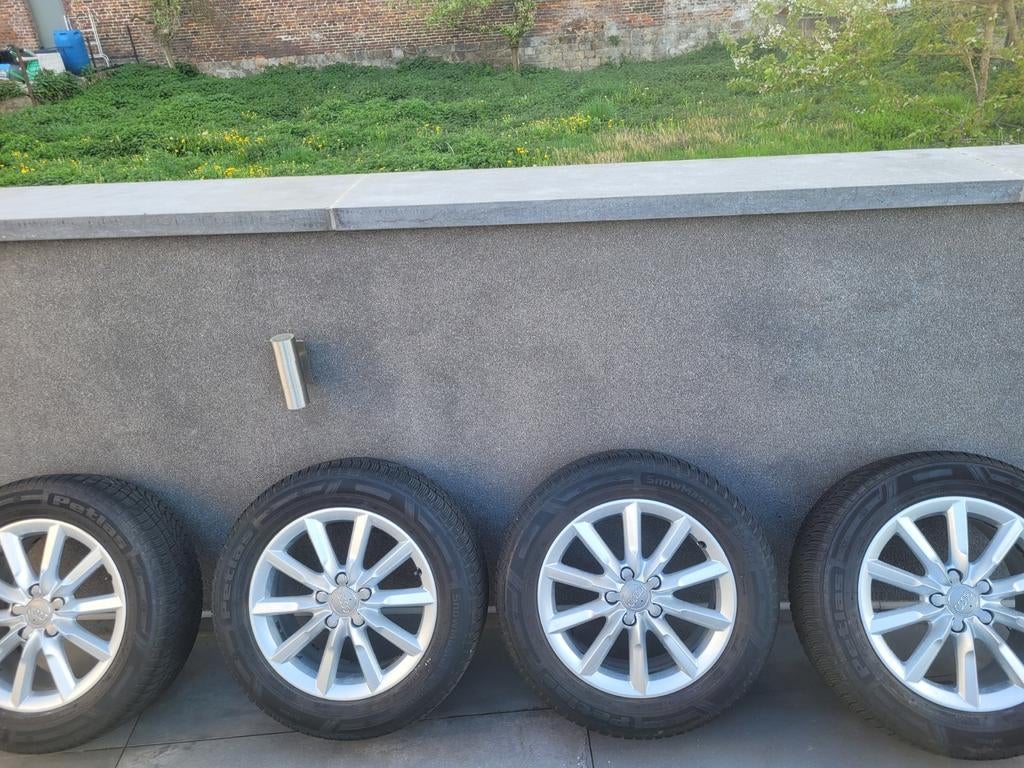 Jantes Audi Q3 17 avec pneus hiver, Autos : Pièces & Accessoires, Enlèvement, Pneus hiver, Pneu(s)