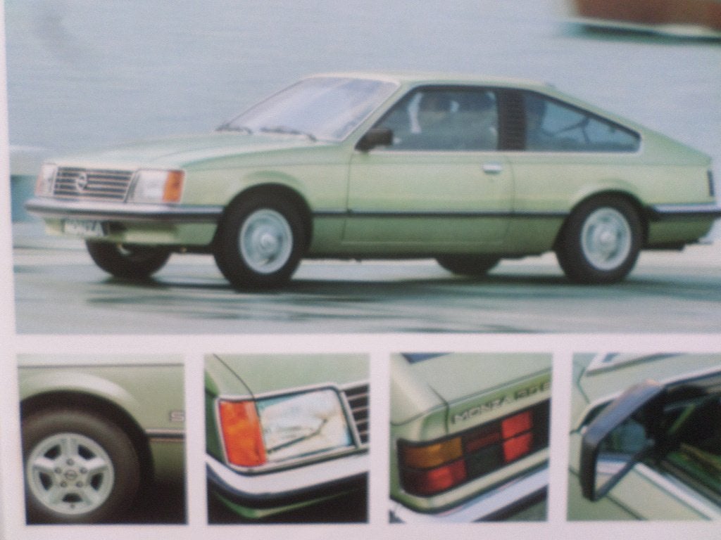 Brochure de l'Opel Monza 2.8i et 3.0i, Enlèvement ou Envoi, Opel