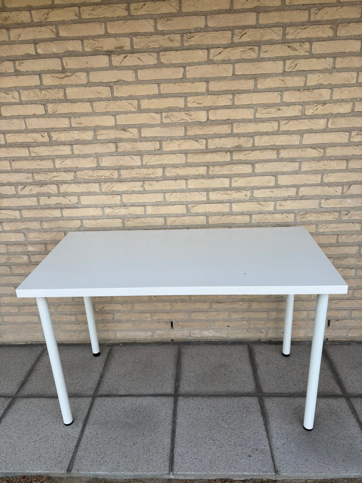 Ikea bureautafel wit, Huis en Inrichting, Bureaus, Ophalen, Gebruikt, 120 cm, IKEA