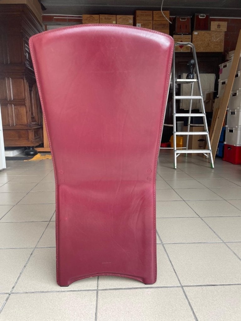 4 Rode designer stoelen, Rouge, Oudere chiquere stijl, Comme neuf, Enlèvement