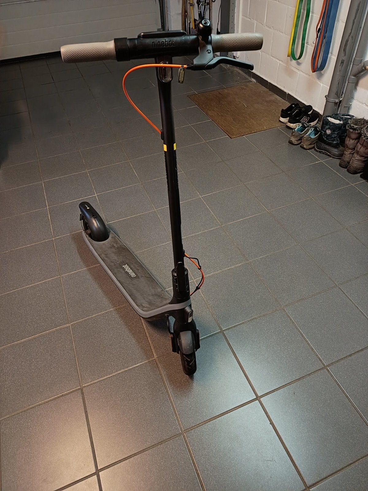 Trottinette électrique Ninebot, Vélos & Vélomoteurs, Trottinettes, Comme neuf, Step électrique (E-scooter), Enlèvement