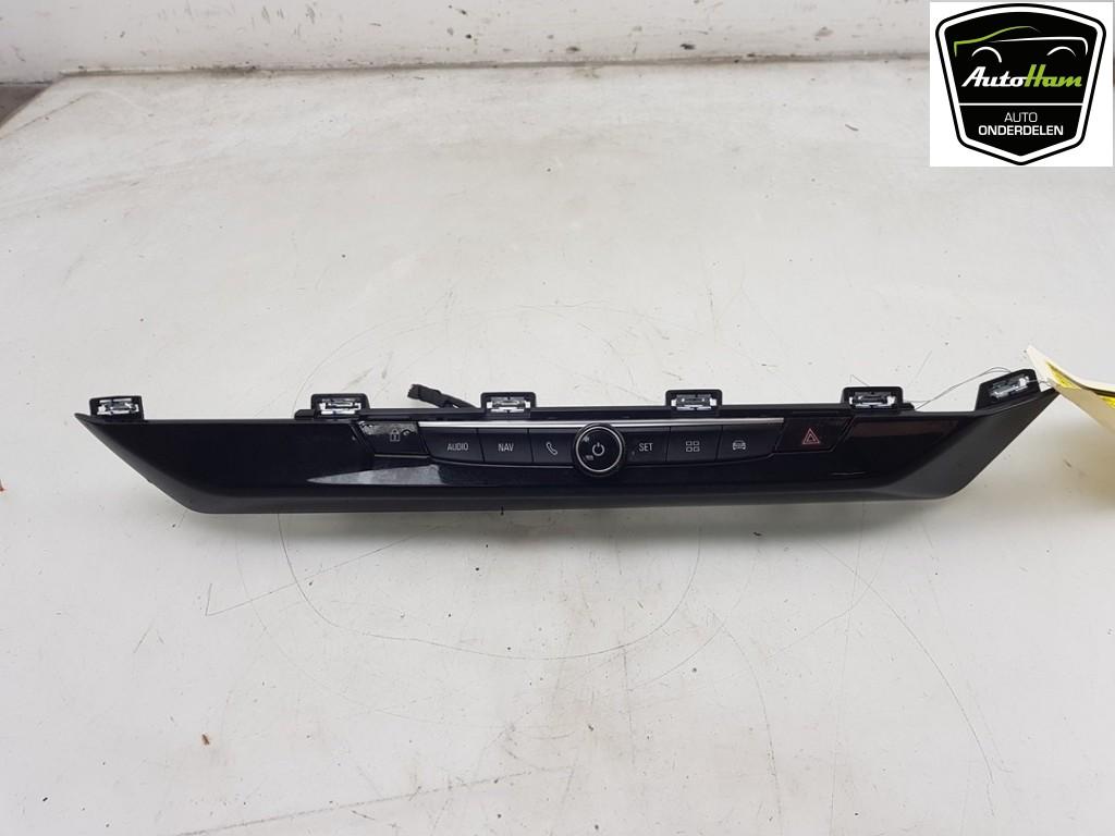 PANNEAU DE COMMANDE RADIO Opel Grandland (X) (9847408377), Utilisé, Opel