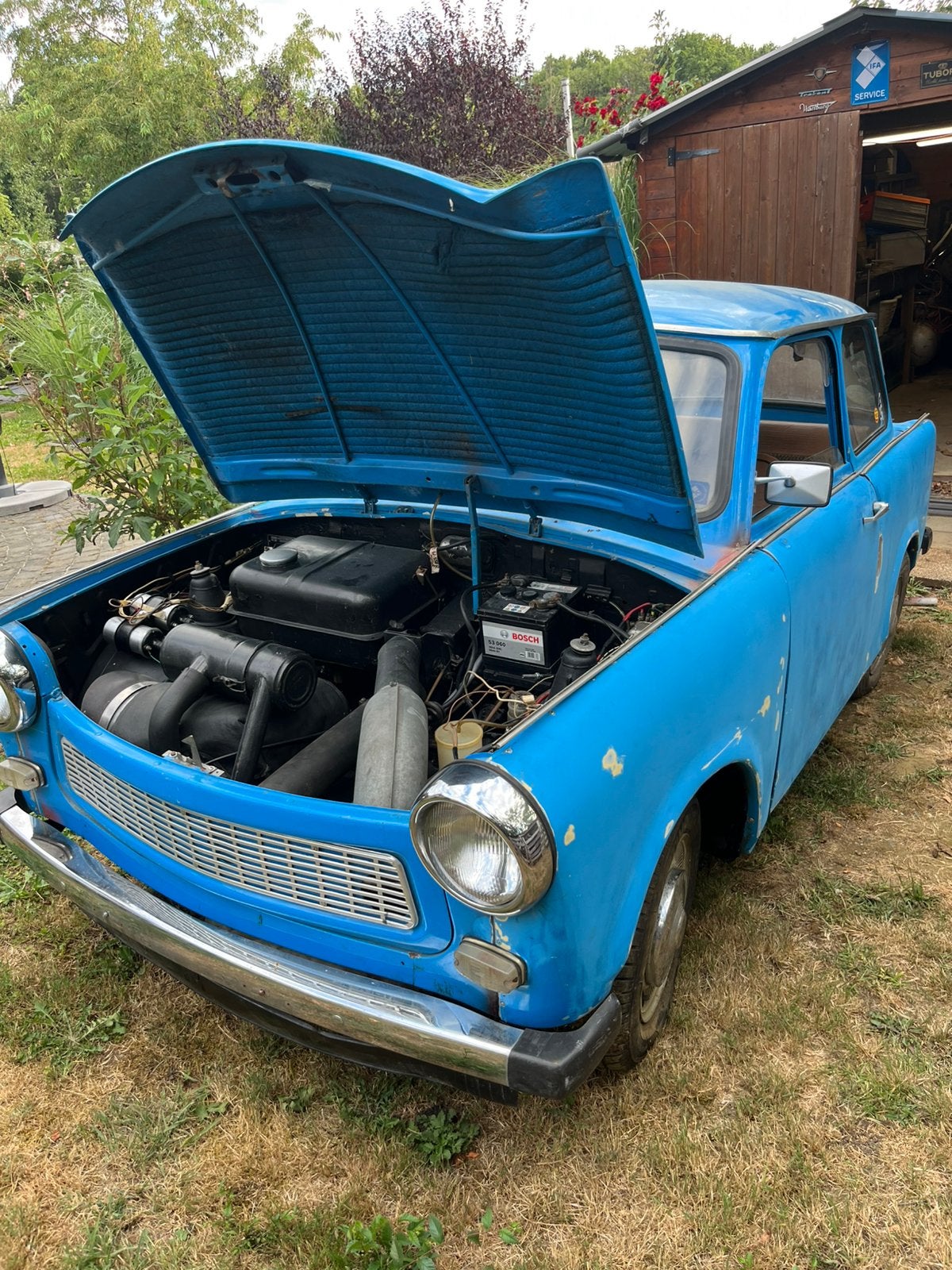 Trabant 601 - 1966 project met veel onderdelen., Auto's, Oldtimers, Particulier, Trabant, Benzine, Stadsauto, 3 deurs, Handgeschakeld