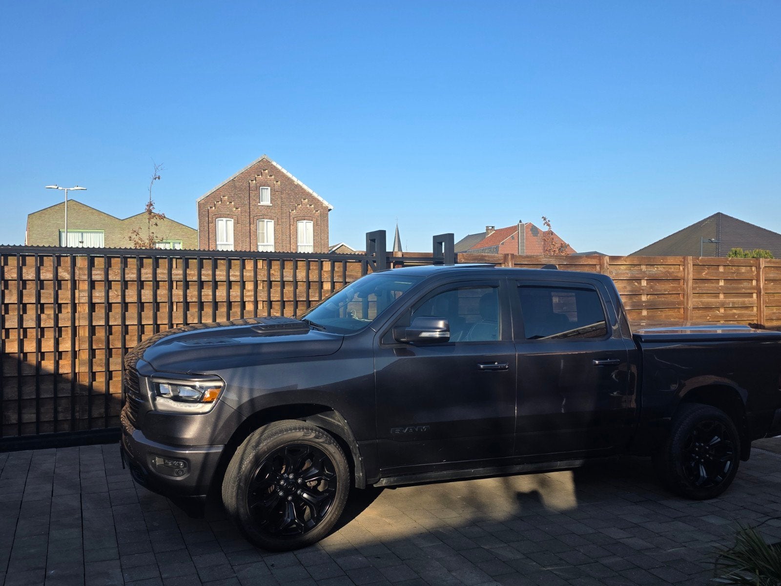 dodge ram full sport, Auto's, Particulier, Elektrisch, Te koop, Panoramadak
