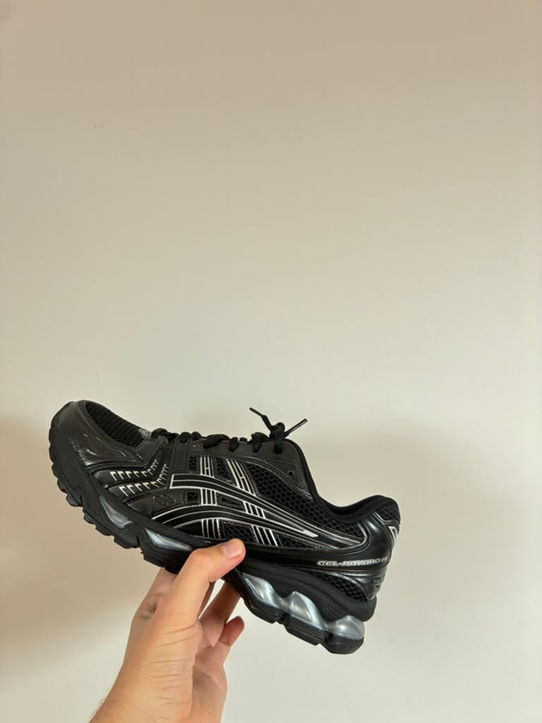 Asics gel kayano 14, Enlèvement ou Envoi, Comme neuf