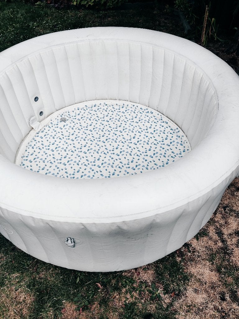 Opblaasbare Jacuzzi (goed lezen), Ophalen, Gebruikt, Afdekzeil, Opblaasbaar