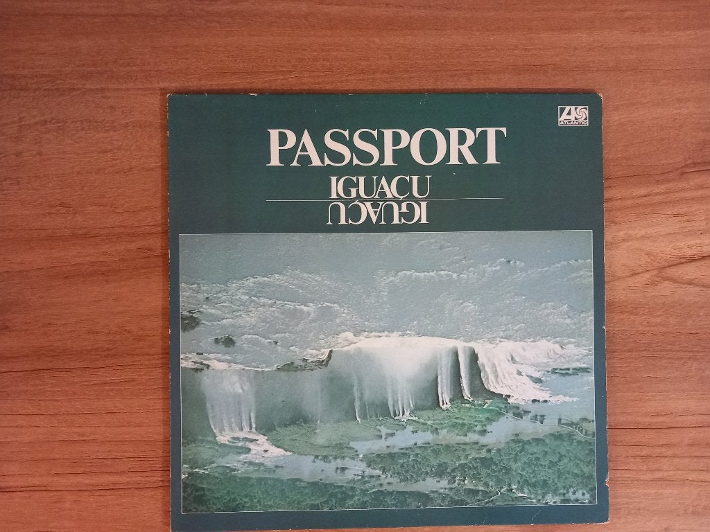 Album Vinyle 33 Tours Passport "Iguacu", Cd's en Dvd's, Vinyl | Jazz en Blues, Ophalen, Zo goed als nieuw, Jazz-fusion