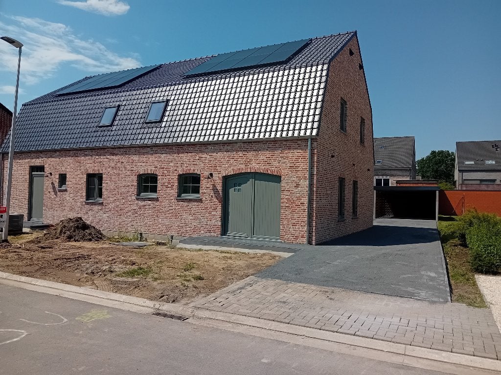 Woning te huur Overpelt 3900, Immo, Huizen te huur, Overpelt, Twee onder één kap, Direct bij eigenaar, 3 kamers