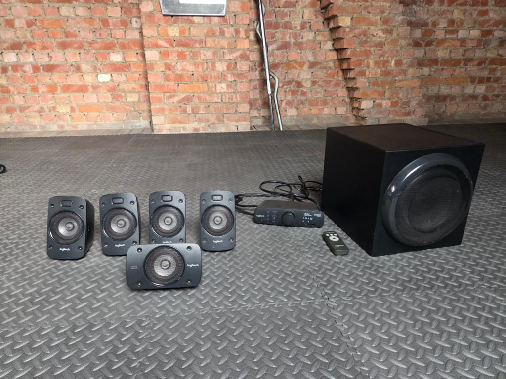 Surround sound systeem z906 logitec, Enlèvement