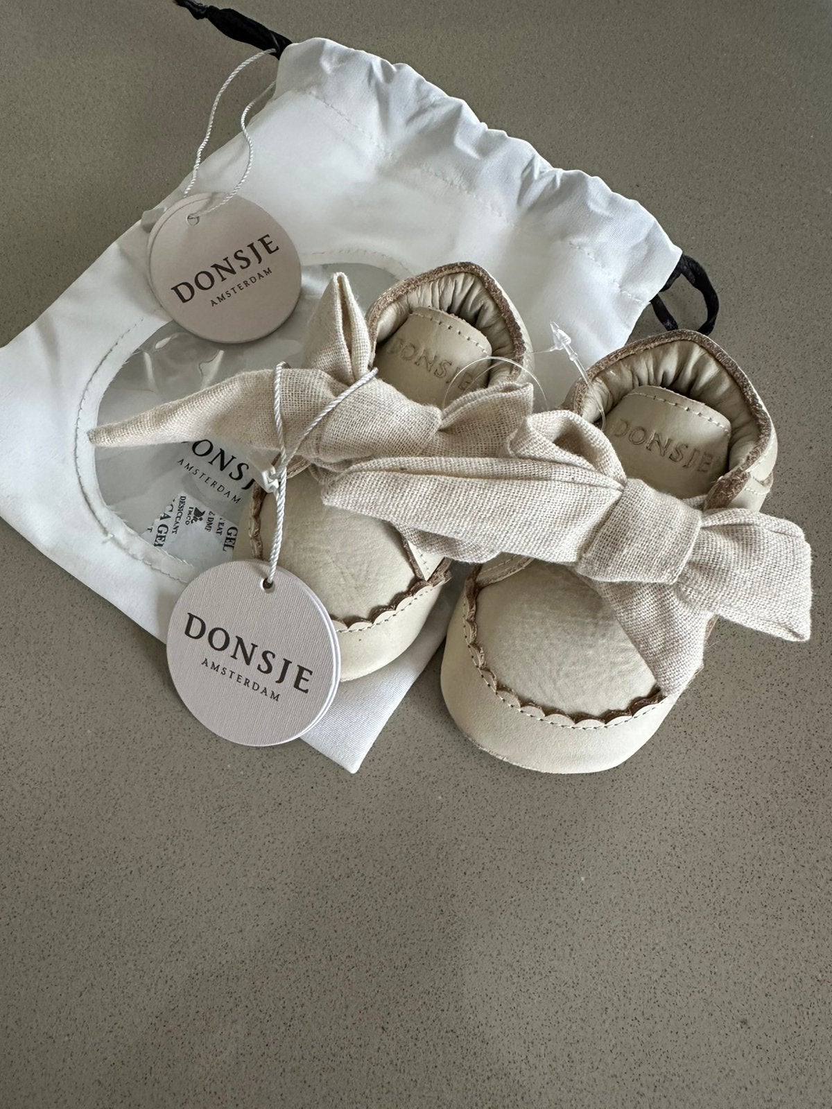 Donsje Amsterdam baby leder schoentjes nieuw!, Kinderen en Baby's, Babykleding | Schoentjes en Sokjes, Ophalen, Zo goed als nieuw