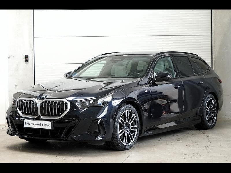 BMW i5 M SPORT - PANODAK - ACC - ICONIC GLOW, Autos, BMW, Achat, Euro 6, https://public.car-pass.be/vhr/82d7aec4-736a-4338-8f62-5f630c5da534
