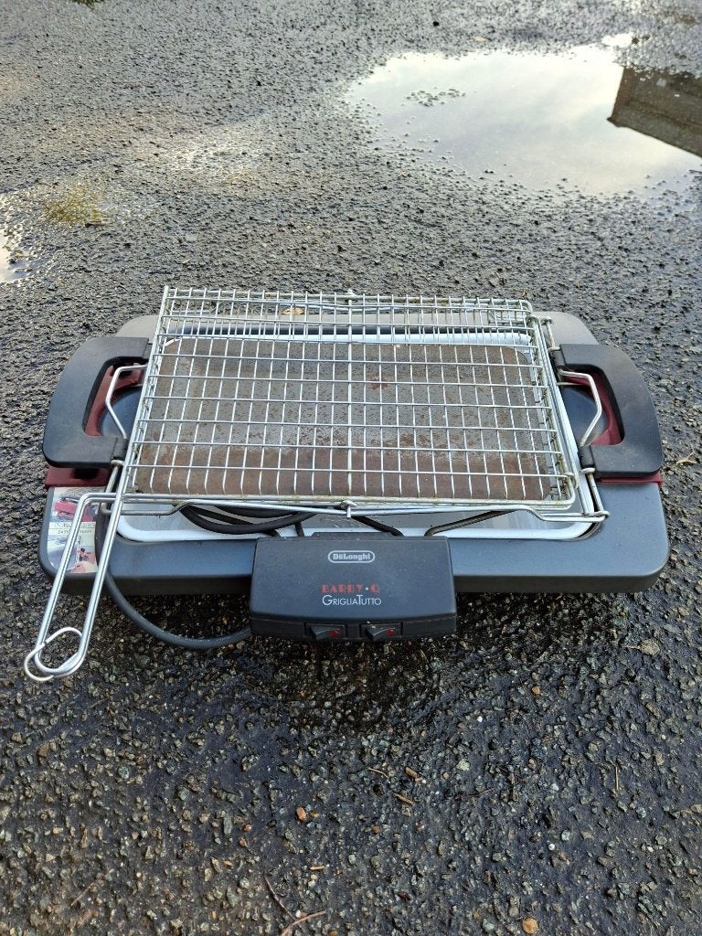 elektrische barbecue, Ophalen, Gebruikt