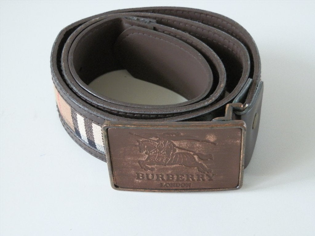 Burberry riem., Kleding | Dames, Riemen en Ceinturen, Overige kleuren, Tailleriem, Ophalen of Verzenden, Zo goed als nieuw