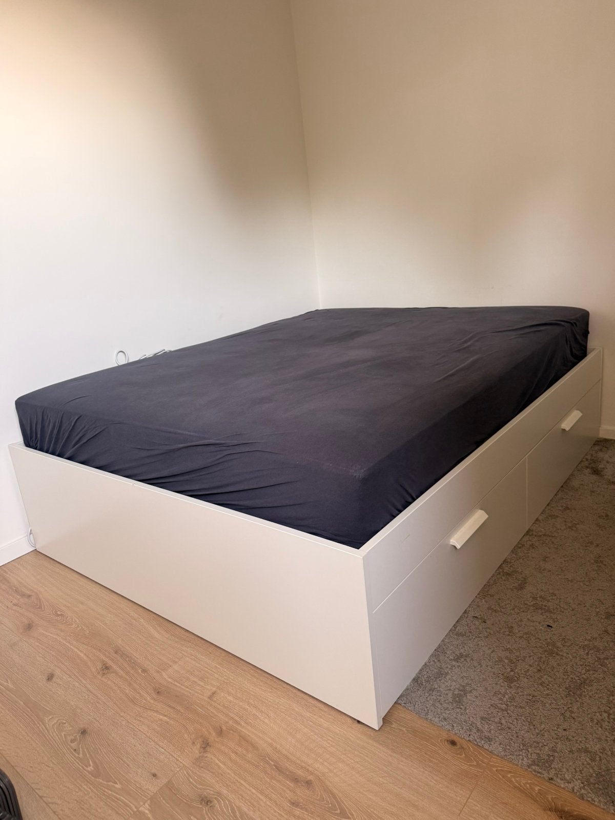 IKEA Bed, Ophalen, Wit, Tweepersoons, Zo goed als nieuw