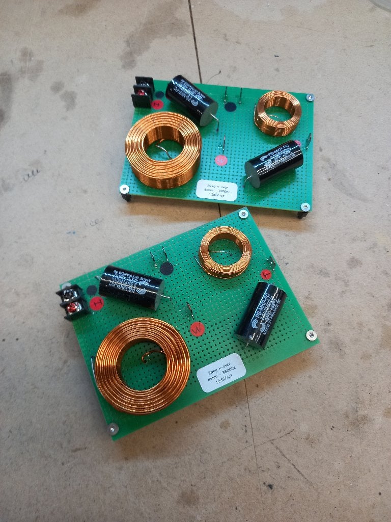 2 x Crossover 8 ohms - 3800 Hz - 12 dB/octave neufs, TV, Hi-fi & Vidéo, Neuf, Autres marques, Enlèvement ou Envoi, Bass-reflex
