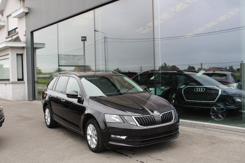 SKODA OCTAVIA 1.5TSI ACT AMBITION, Auto's, Voorwielaandrijving, Dealer onderhouden, Stof, 1498 cc