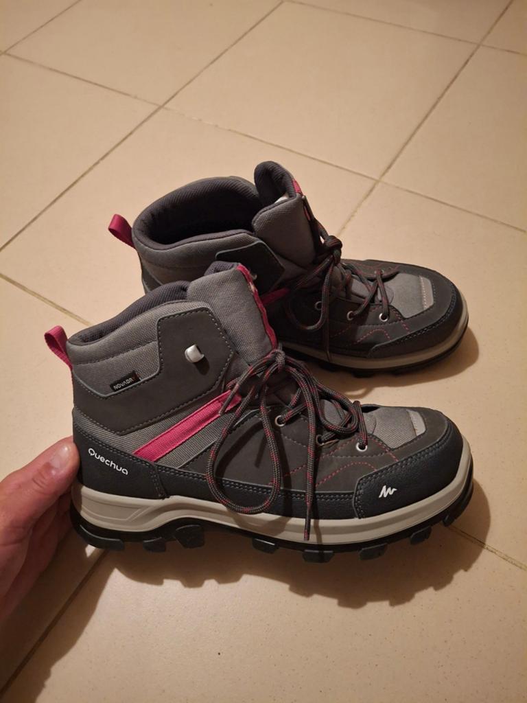 Bottines de marche 100% neuf taille 38, Enlèvement