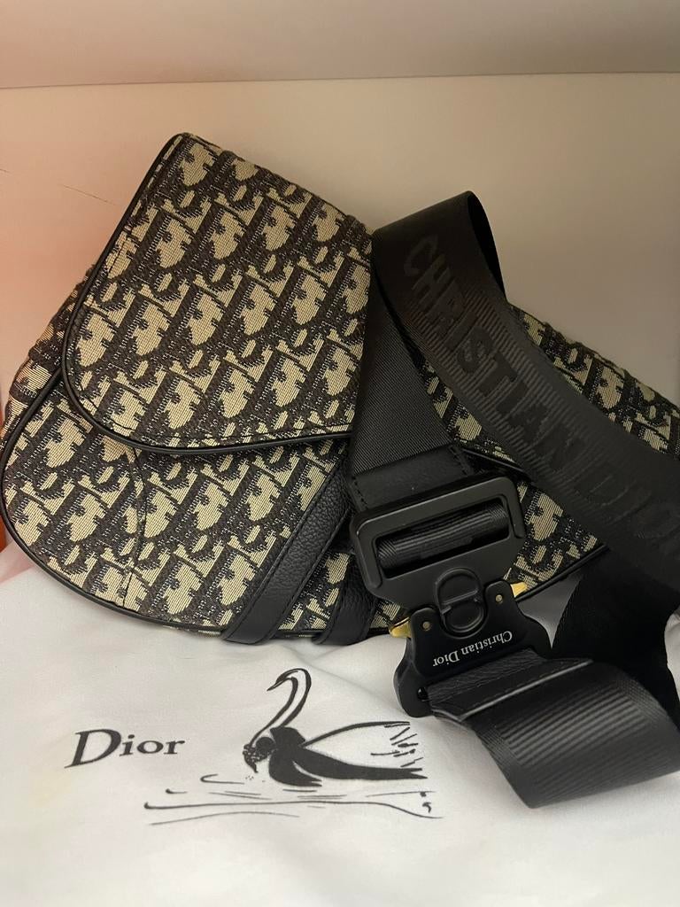 Schoudertas, Handtassen en Accessoires, Tassen | Schoudertassen, Overige merken, Verzenden, Beige, Zo goed als nieuw